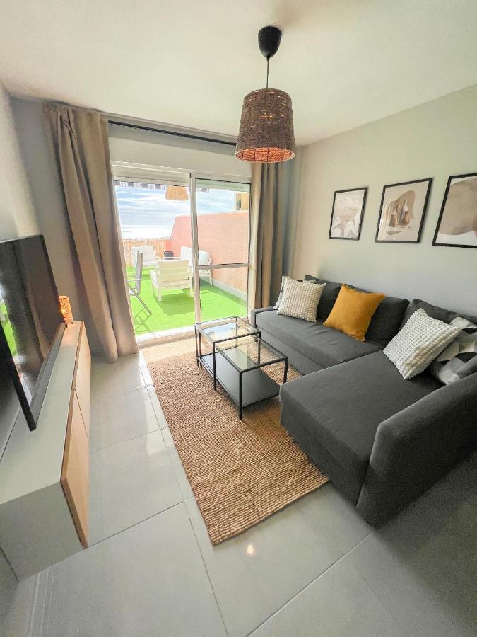 Cozy Apartment With Large Terrace Torremolinos Exterior foto