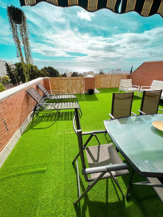 Cozy Apartment With Large Terrace Torremolinos Exterior foto